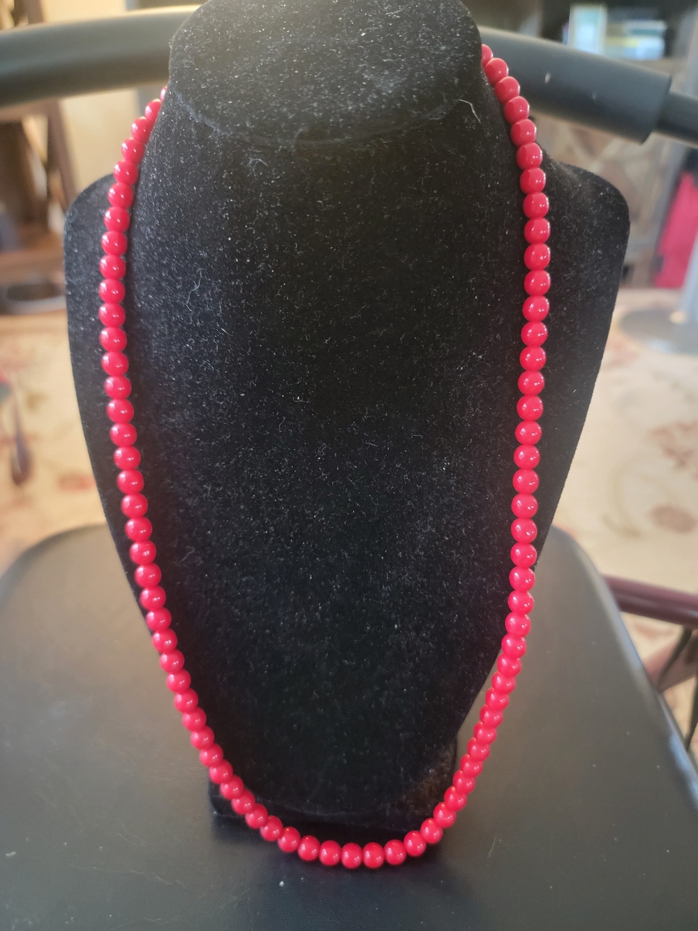 Red Beaded Necklace for Women - Classic Single-Strand